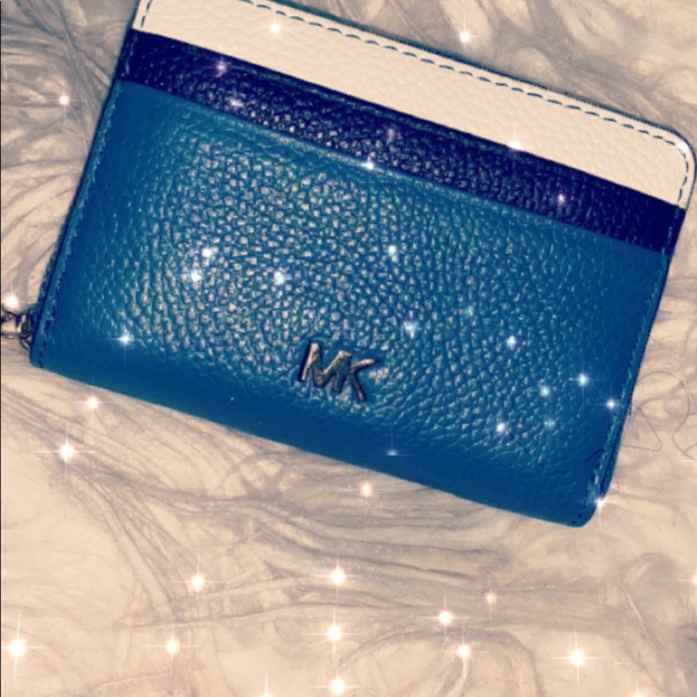 Wallet - Picture 2 of 2